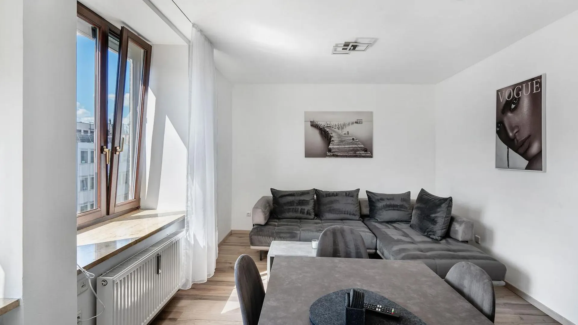 3 Zimmer Whg Schwanthalerhoehe München Apartment
